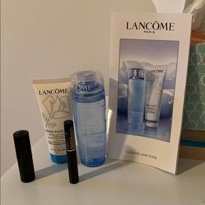 Cosmetic LANCOME